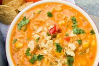 Creamy Chicken Fajita Soup Recipe with Peppers and Cilantro