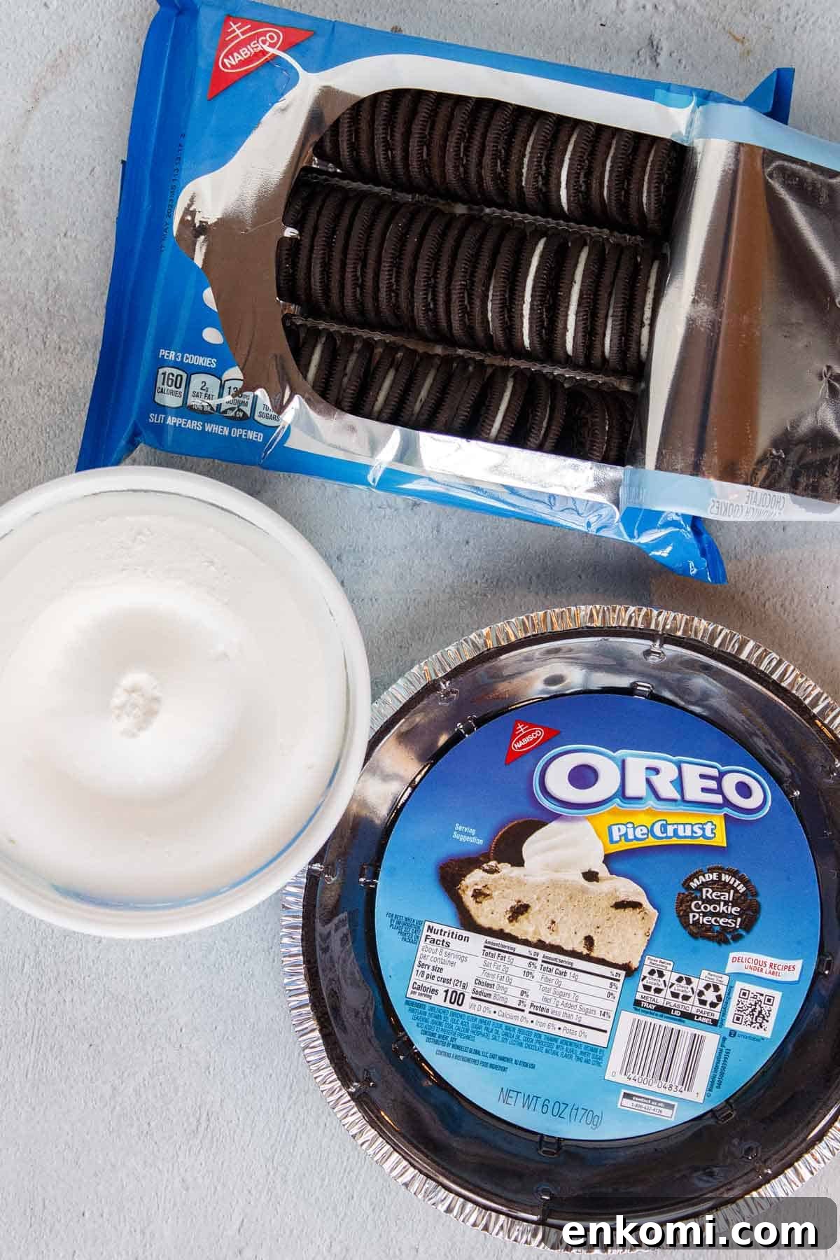 Quick 3-Ingredient Oreo Pie Recipe 3 3-ingredient Oreo pie ingredients