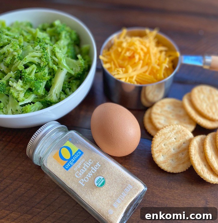 Cheesy Broccoli Mini Cups Recipe: Low-Carb Snack or Side 2 Quick, easy and healthy snack ideas for after school! 4 Ingredient Broccoli Tots made in a mini muffin tin. Toddlers, kids, teens and adults love these! A fun food idea for kids.