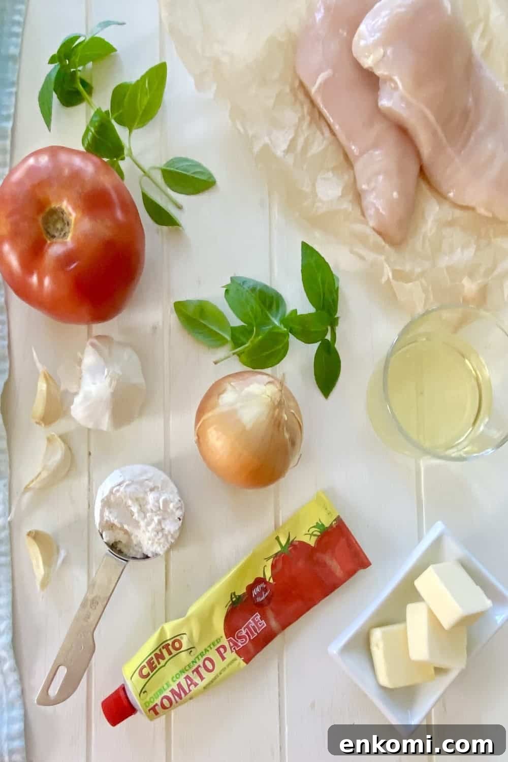 tomato, chicken, wine, onion, garlic, flour, butter