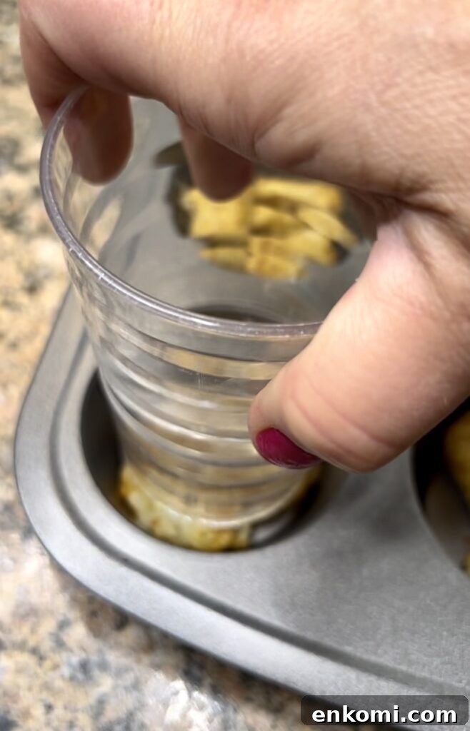 Forming tot cups