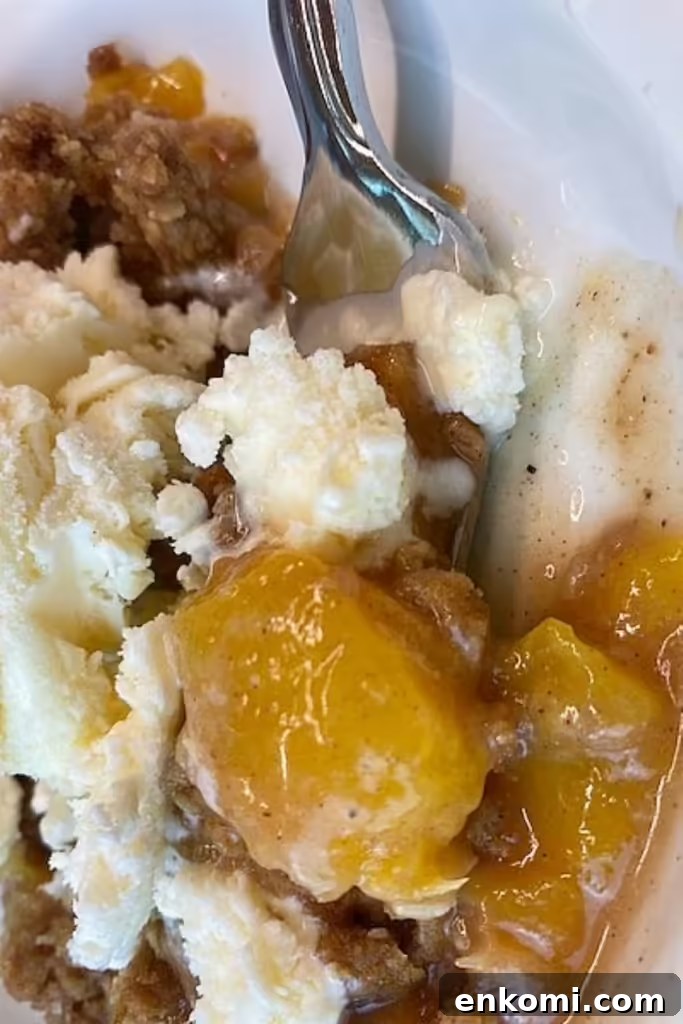 Make the Ultimate Fresh Peach Crisp Tonight 4 peach slices