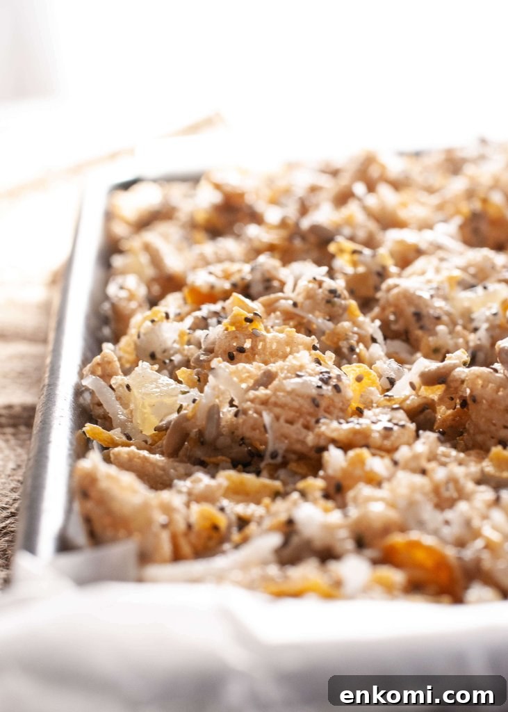 dessert-tropical-trail-mix