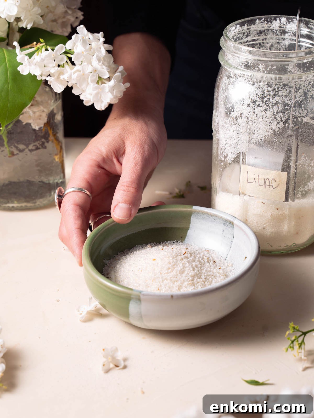 7 Wild Spring Flowers to Forage in the Pacific Northwest 32 A bowl of lilac sugar