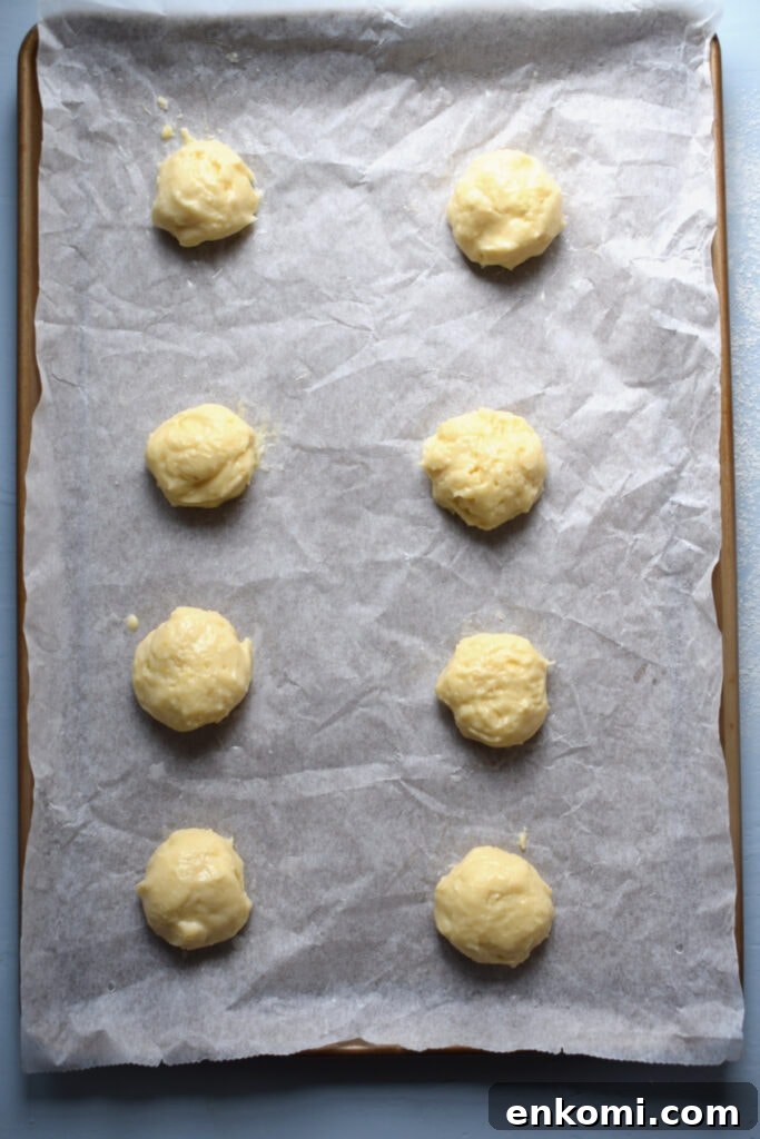 Cookies ready to bake on a baking tray.