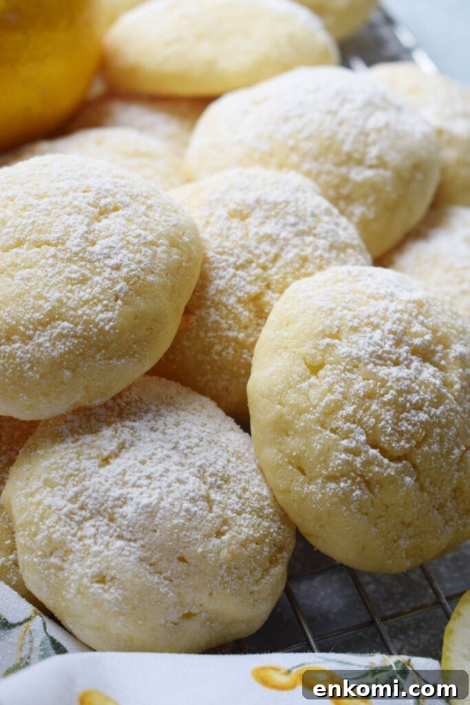 Close up of lemon cookies.