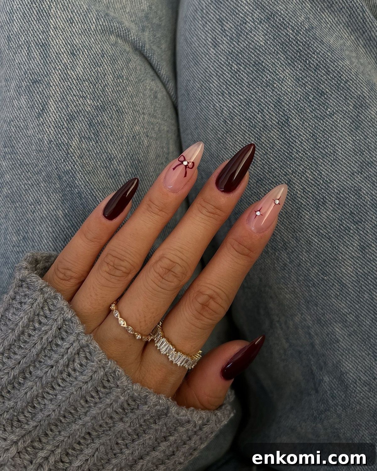 21 Elegant Almond Thanksgiving Nail Designs You’ll Love 3 1. Pink and Burgundy
