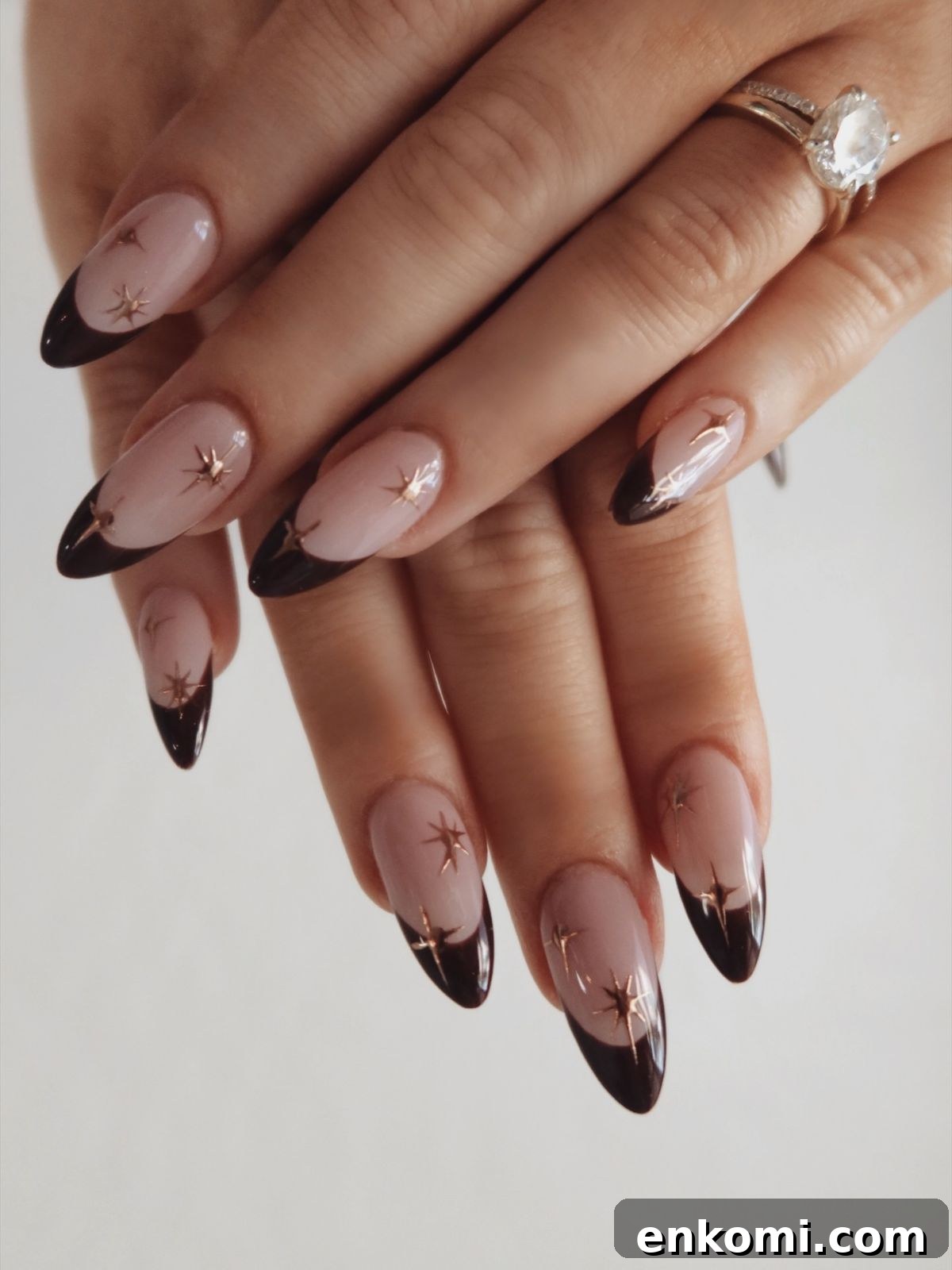 21 Elegant Almond Thanksgiving Nail Designs You’ll Love 22 20. Brown French Tips with Starbursts