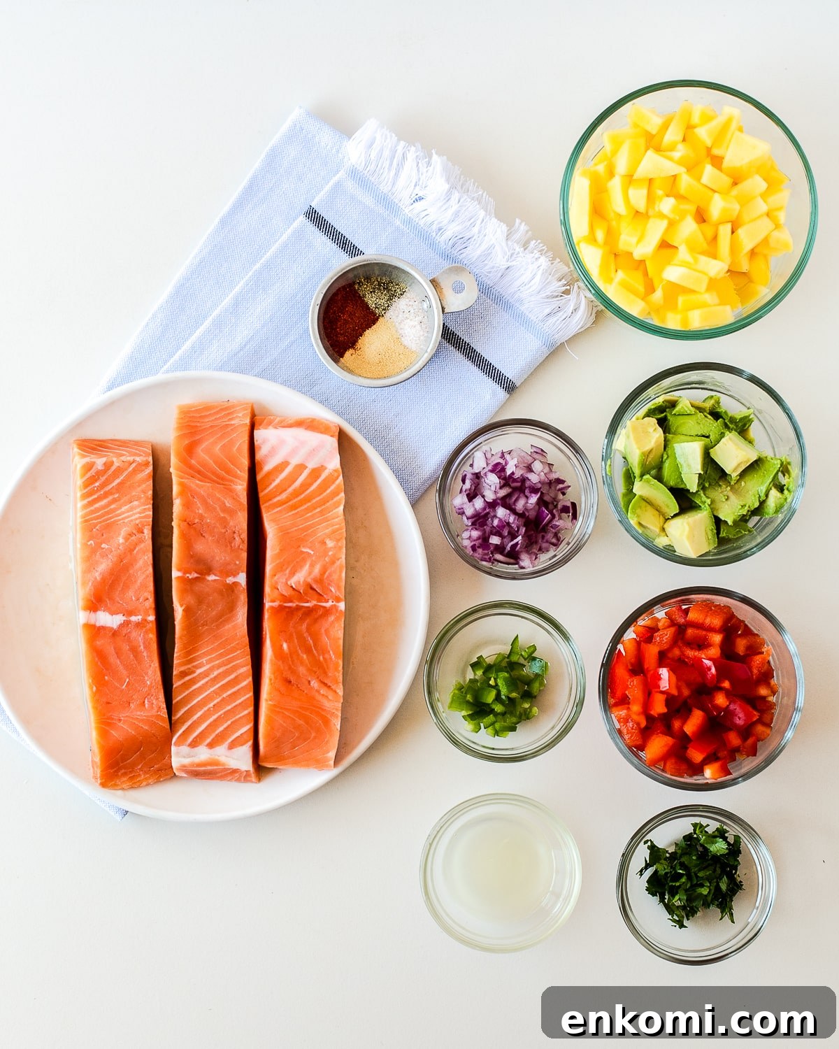 ingredients for salmon with mango salsa