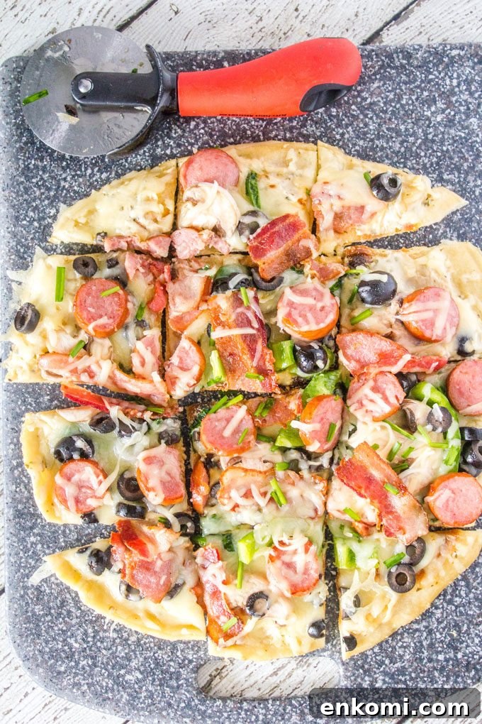 Loaded White Pesto Pizza in a Cast Iron Skillet: Crispy & Cheesy 9 Loaded Skillet White Pesto Pizza #SundaySupper