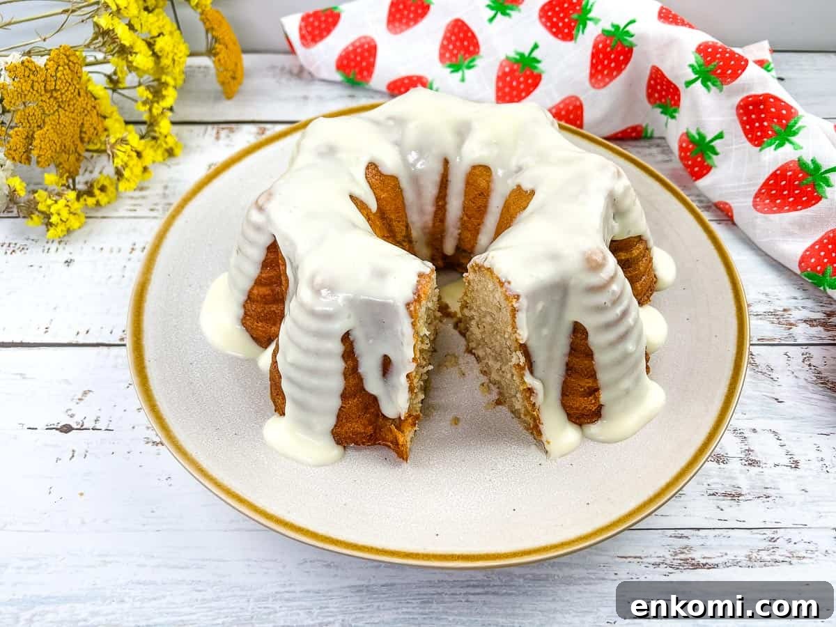 29 Fall Desserts That Bring Generations of Flavor Together 30 Banana-Buttermilk Cake on a platter.