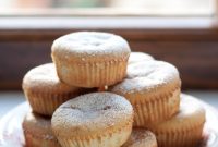 Mini Almond and Orange Breakfast Cakes