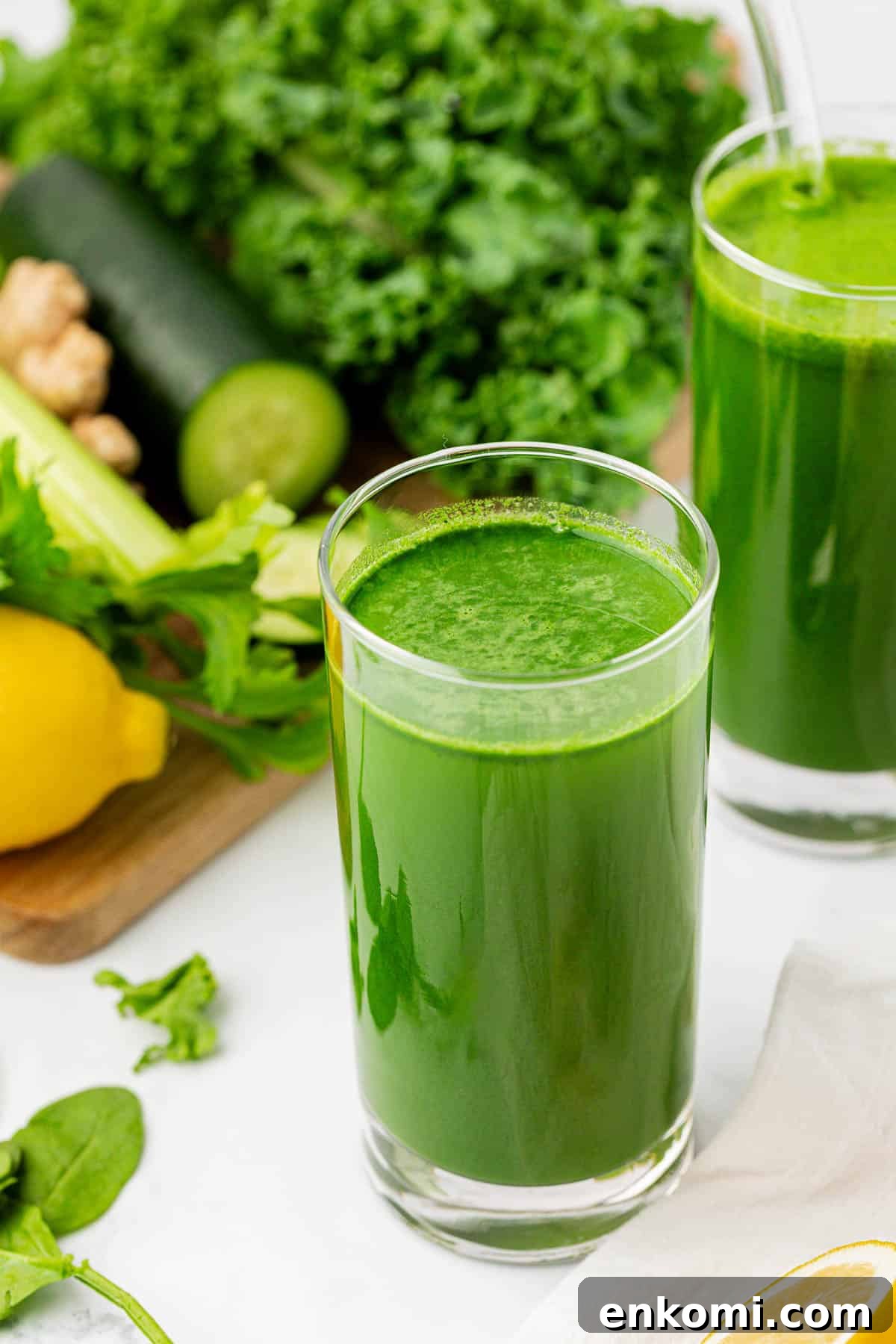 Refreshing Homemade Green Juice Recipe for Energy and Detox 13 green juice in a glass