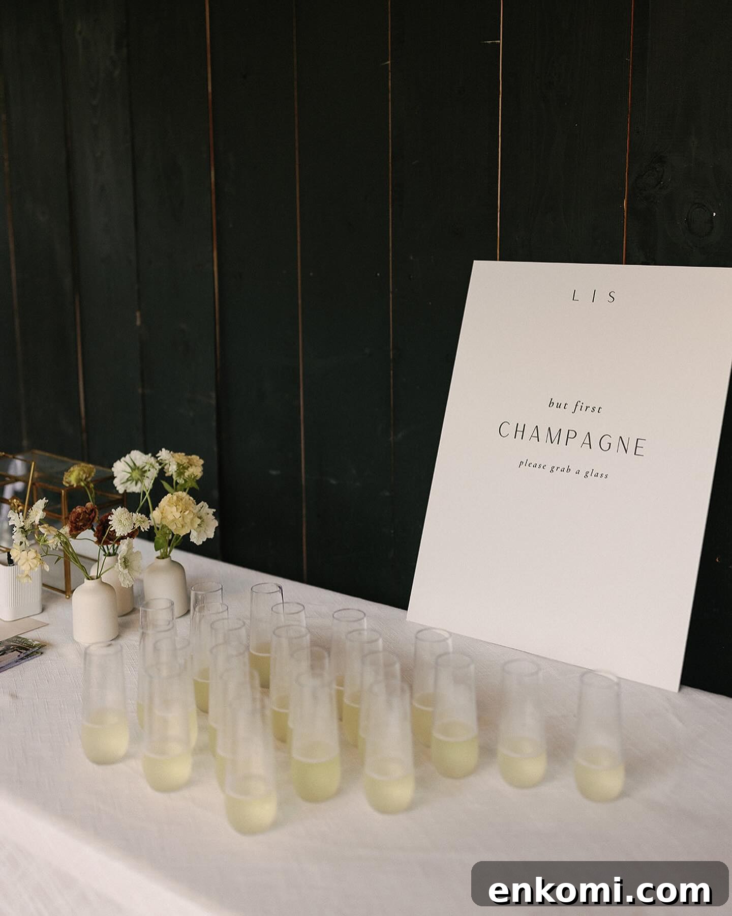 31 Intimate Small Wedding Ideas for a Memorable Celebration 19 wedding champagne table