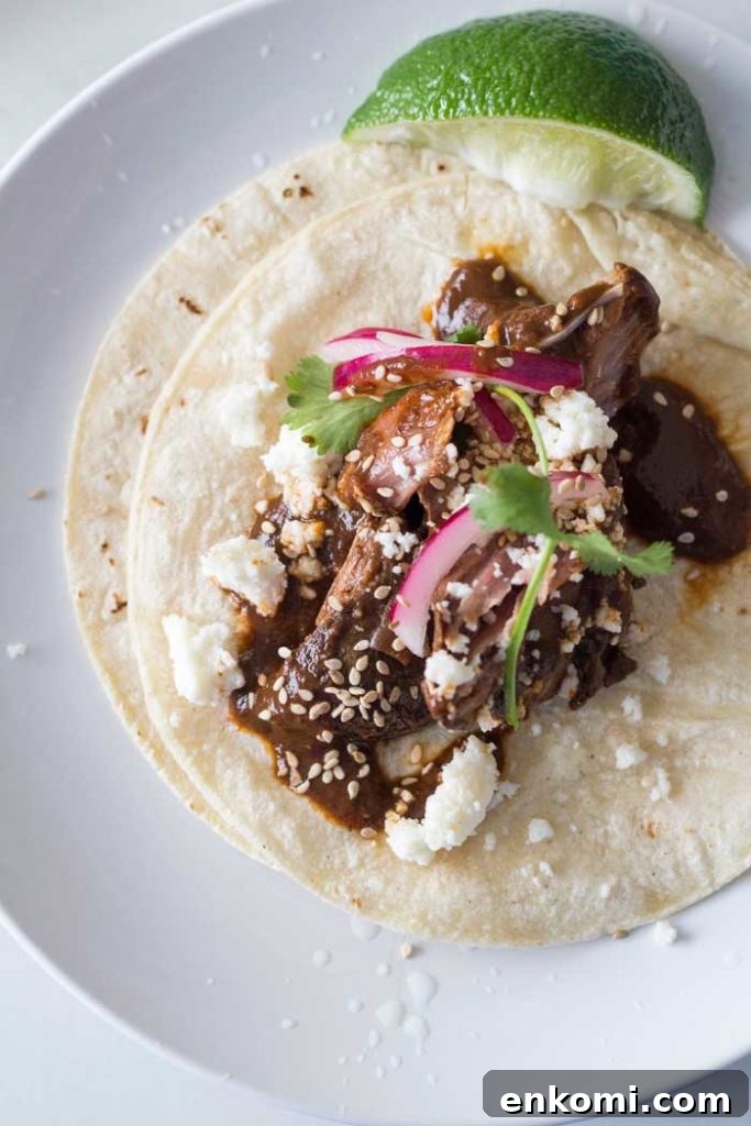 Smoked Beef Cheeks: Sliced Meat for Tacos and Sandwiches 5 beef cheek tacos