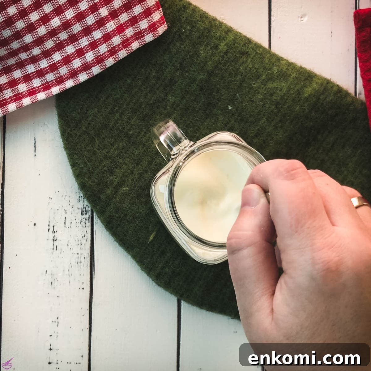 How to Make Sour Milk at Home for Baking and Cooking 6 Give the sour milk a good stir.