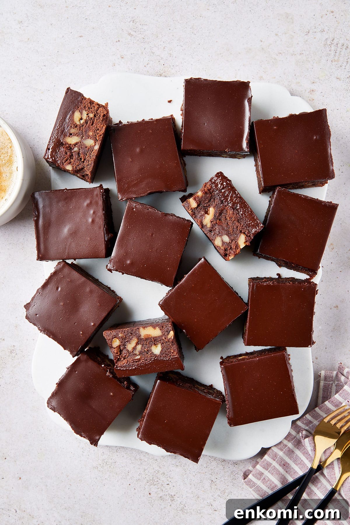 Spicy Valentine's Day Menu for a Romantic Dinner at Home 18 Plated brownies