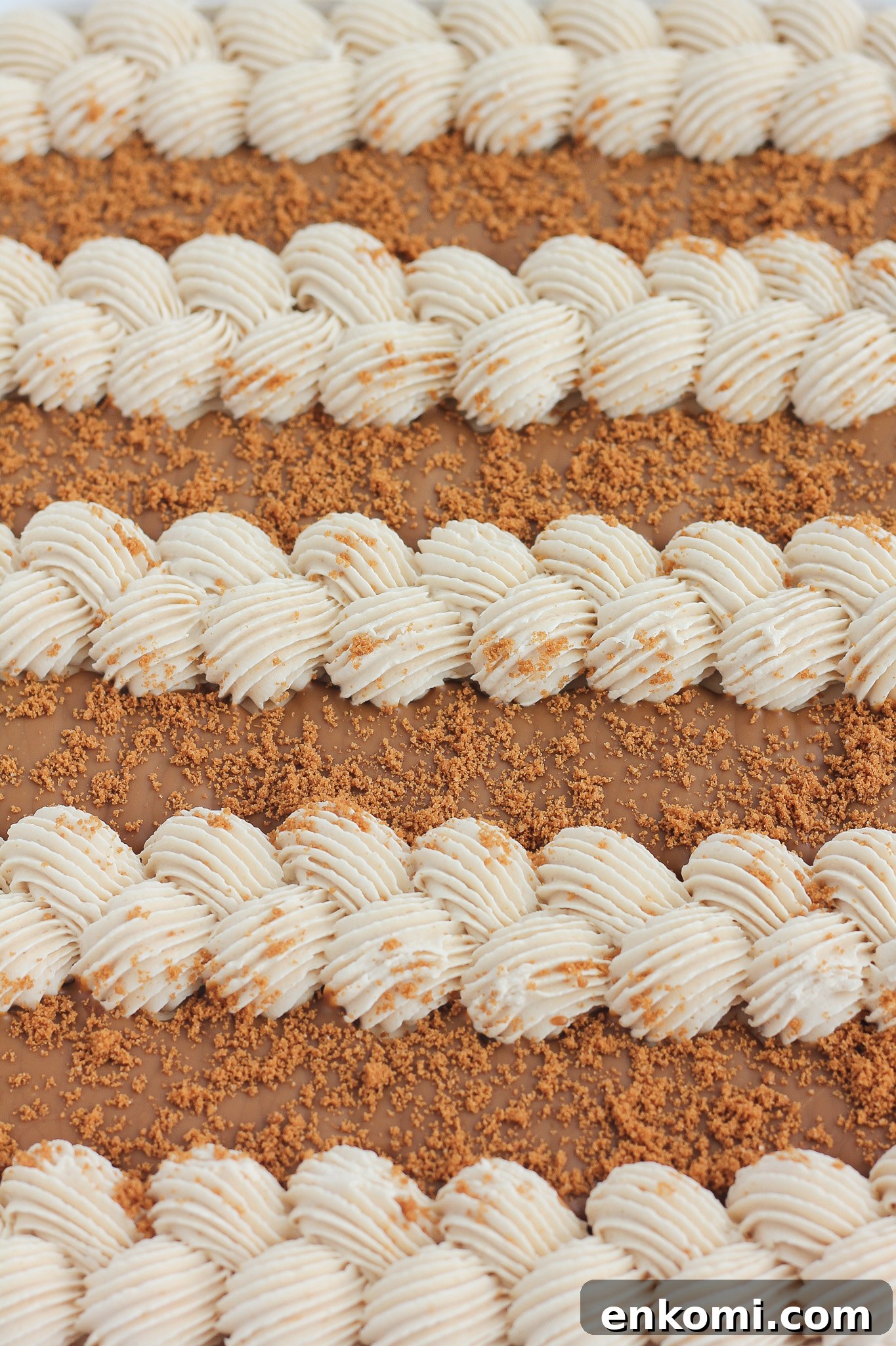 Biscoff cake close-up