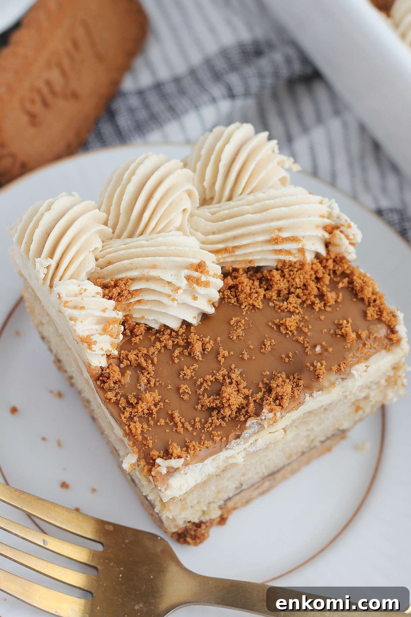 Finished Biscoff sheet cake